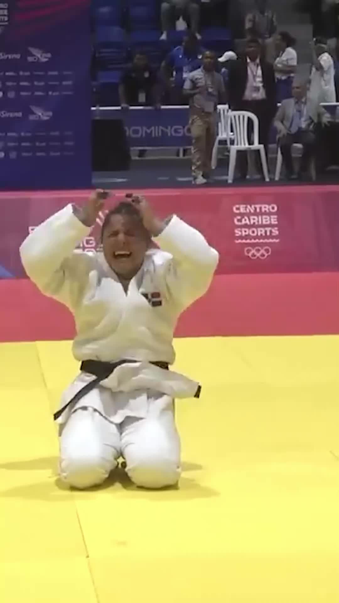 @Sr.Arias