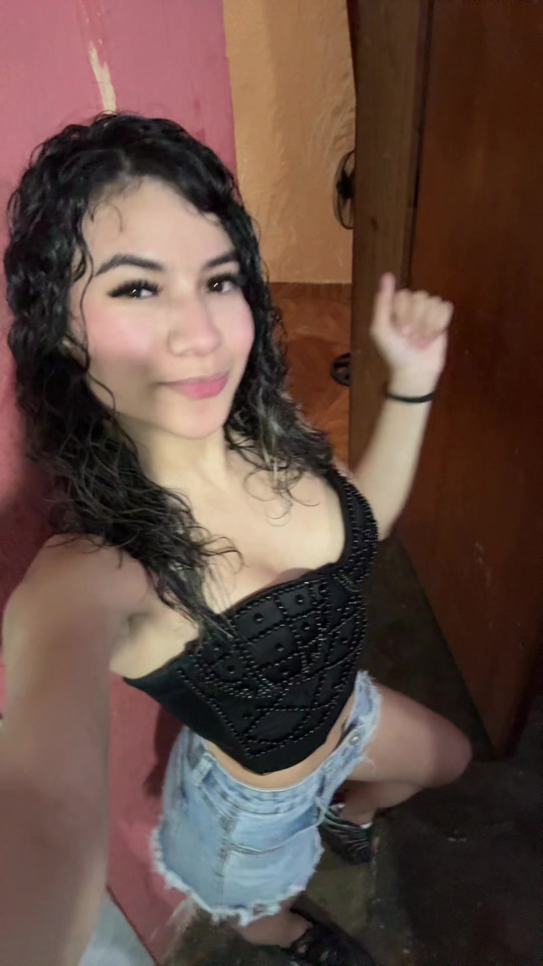 @👸🏻🖤!