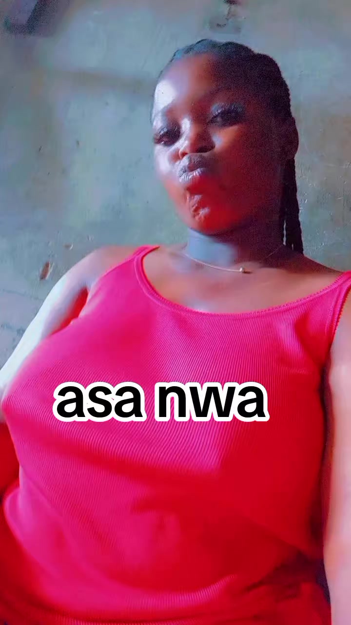 @bralless girl ♥️