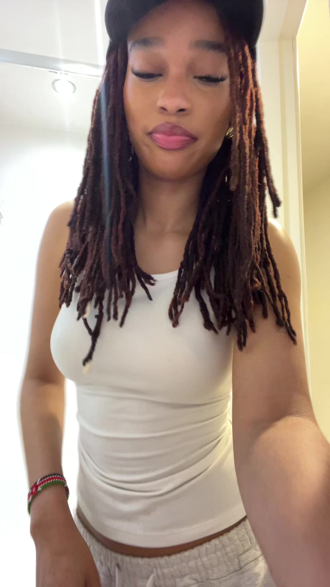 @yezina🧞♀️