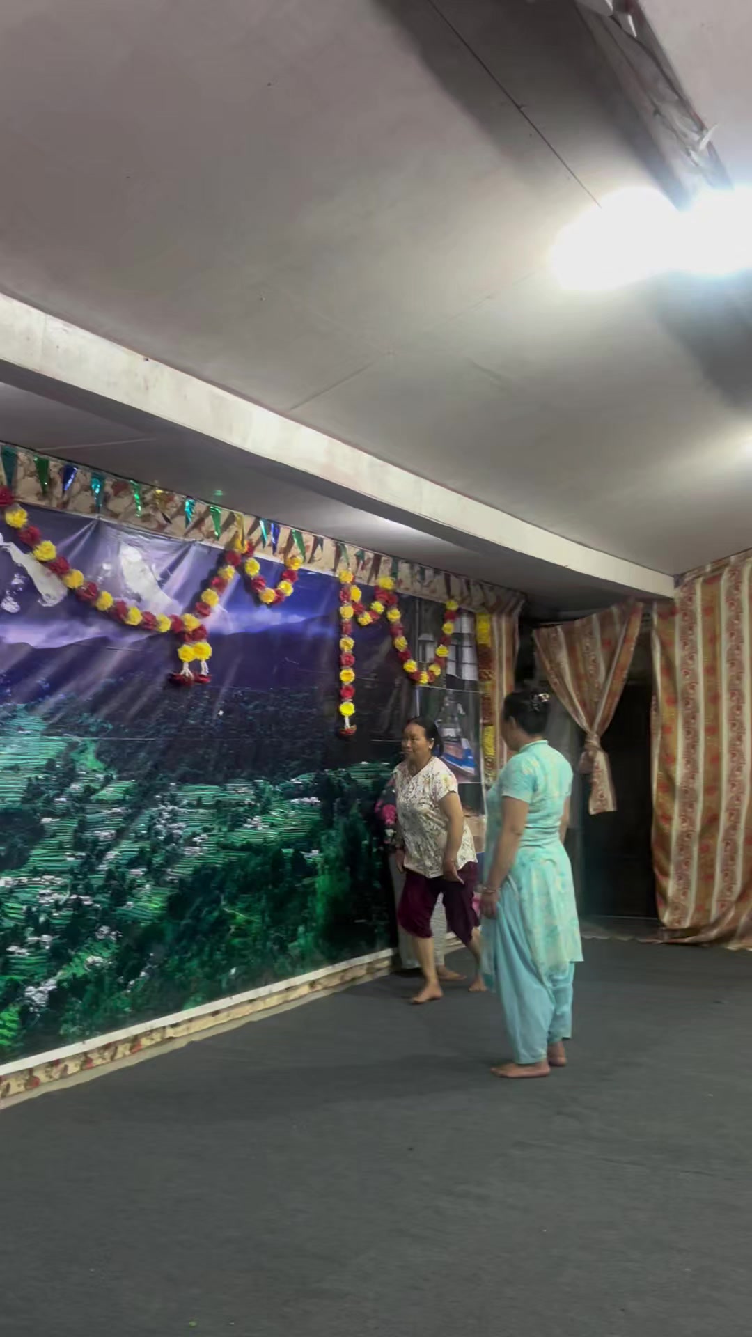 @SeeMa Purja