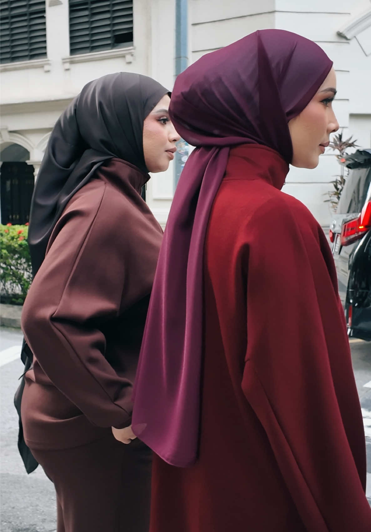 @ZEEZ SCARVES