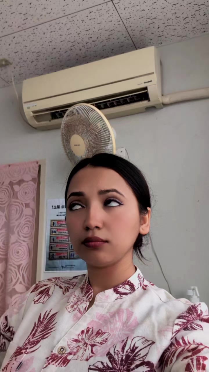 @AsmitaFuyal(nani)🥰