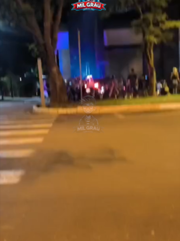 @Guaíra Mil grau Oficial