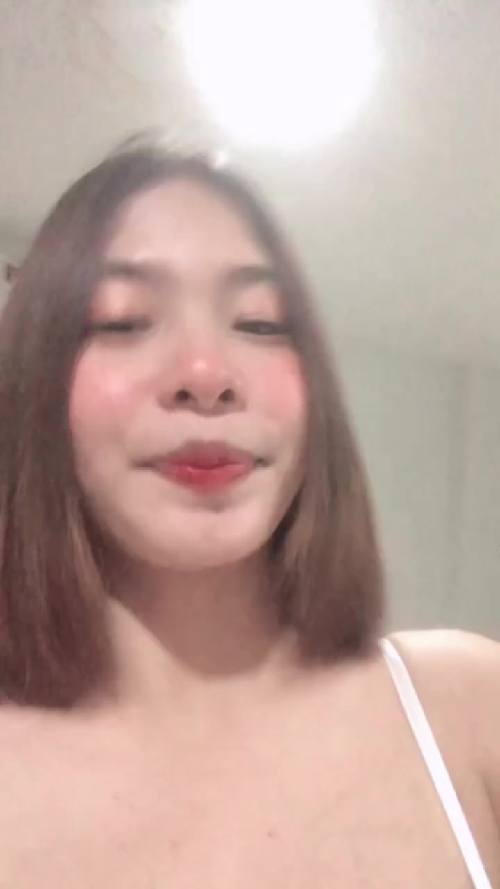 @whoNeedsEm