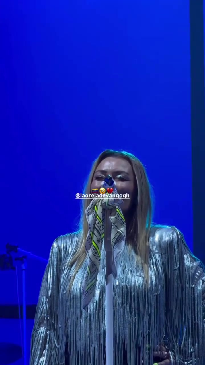 @Amaia Montero FanBase