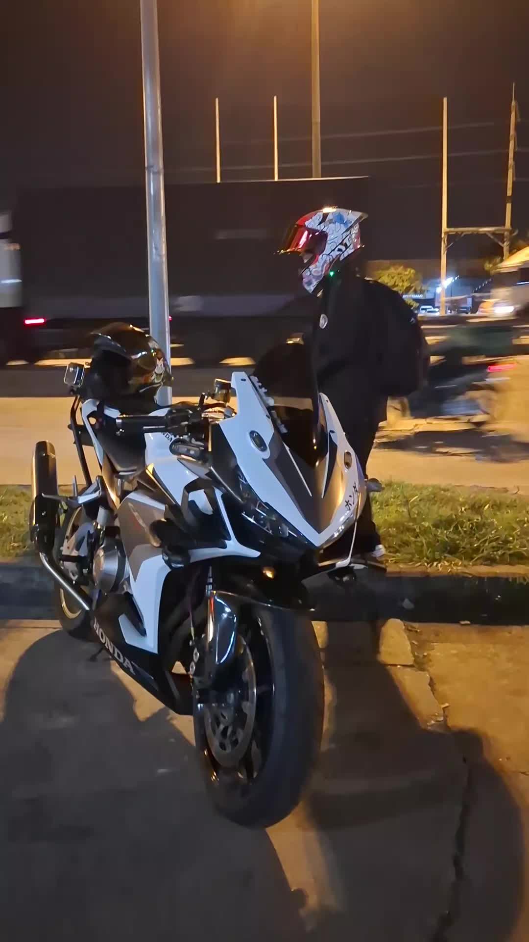 @FT69