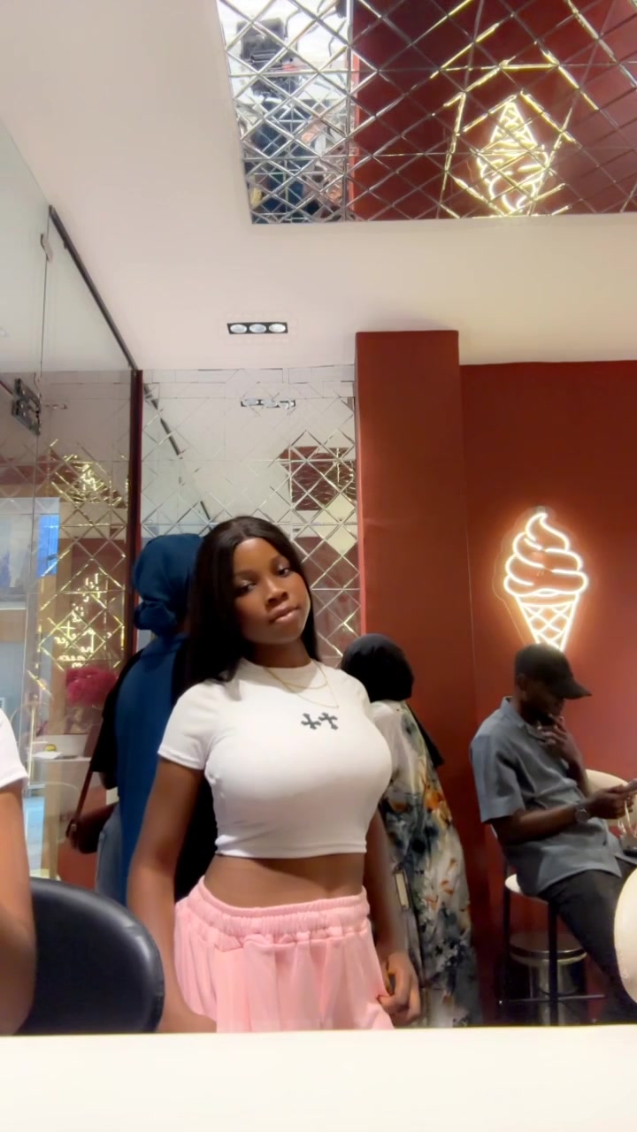 @Ajoke🦞omoge elede