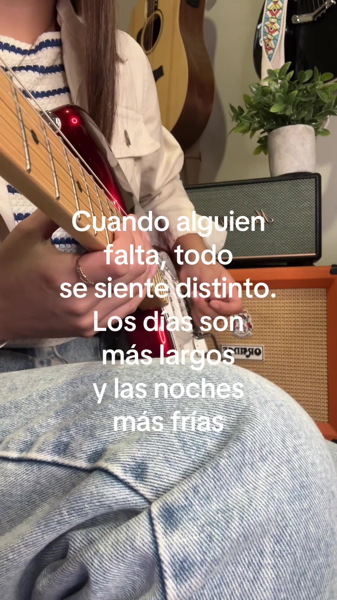 @Camila Alanis