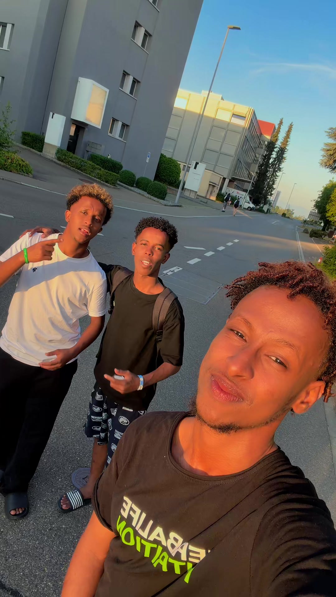 @Mohaz 🇬🇧