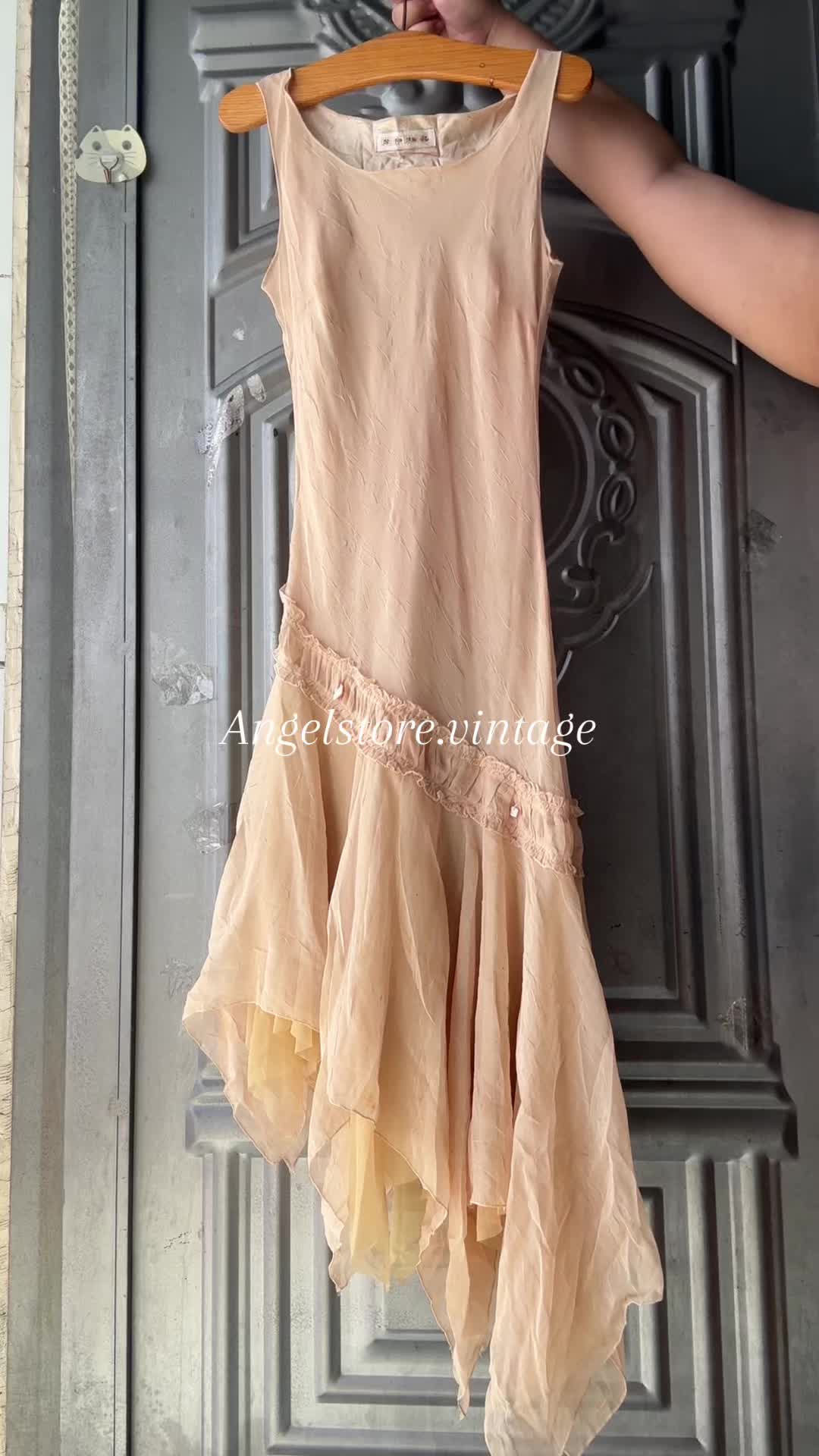 @Angelstore.vintage