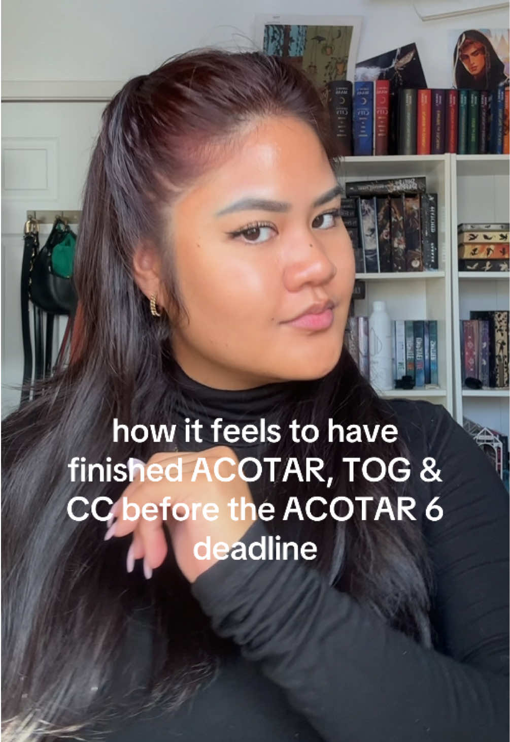 @nikkireadsncries