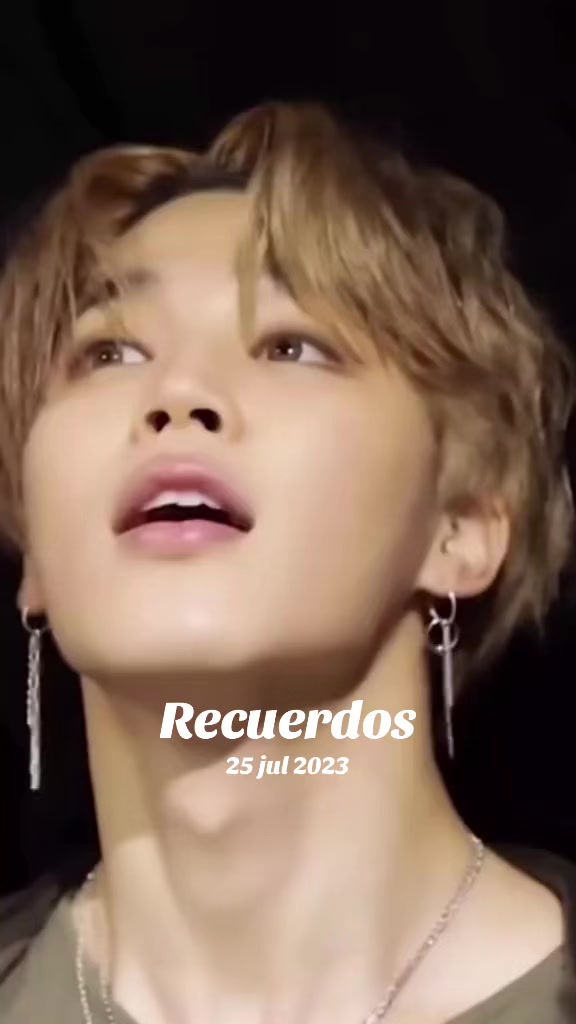 @Kata Castro 💜🇨🇴