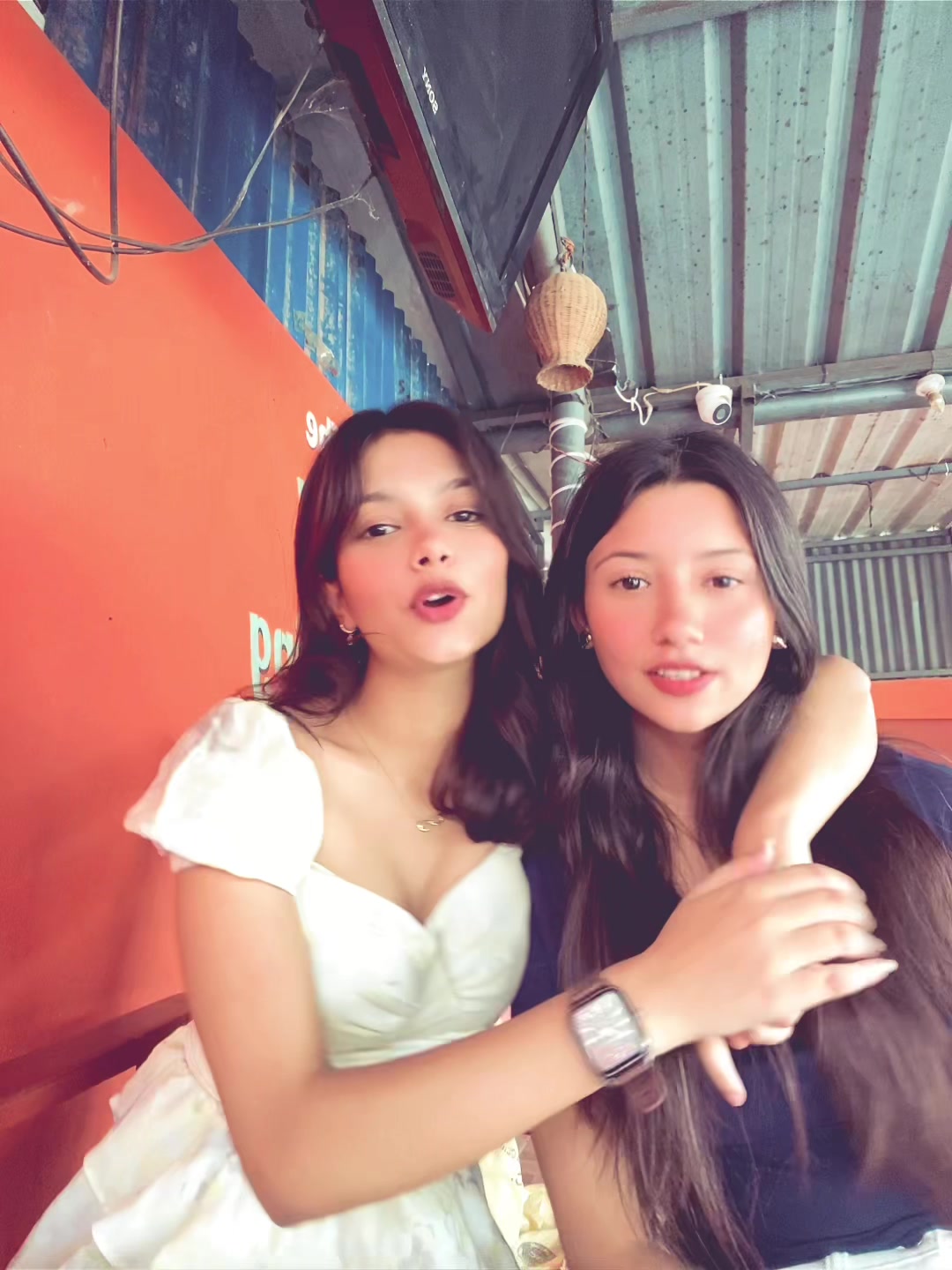 @Abi🧿