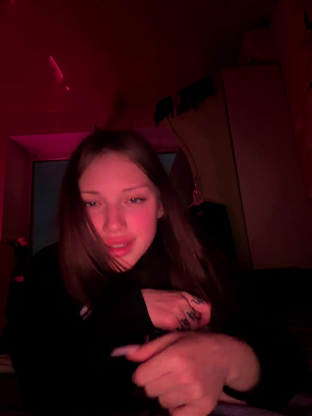 @Скінуха?