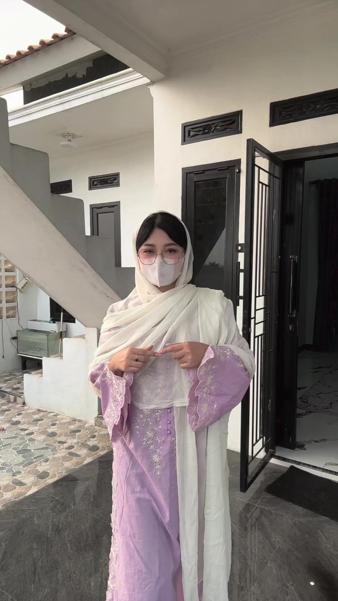 @𝐀𝐲𝐮_𝐑𝐚𝐡𝐚𝐧𝐢