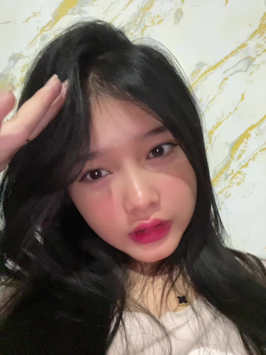 @raaᶻ 𝗓 𐰁