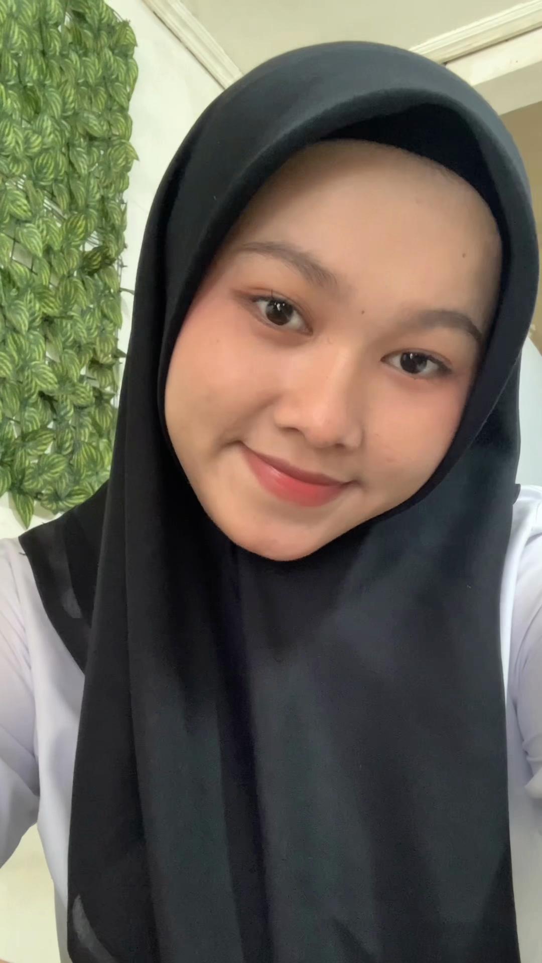 @yanaaa
