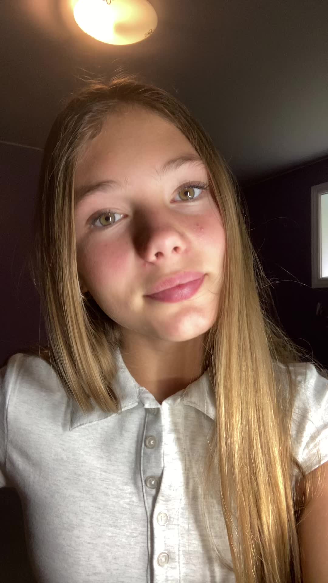 @L&eacute;na
