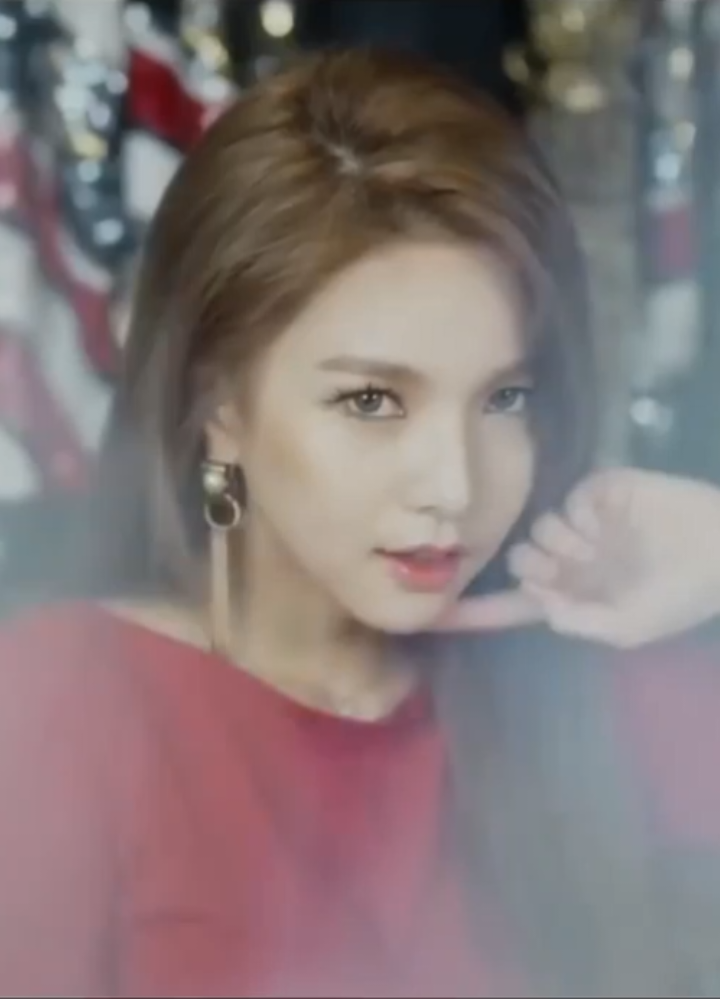 @x_x