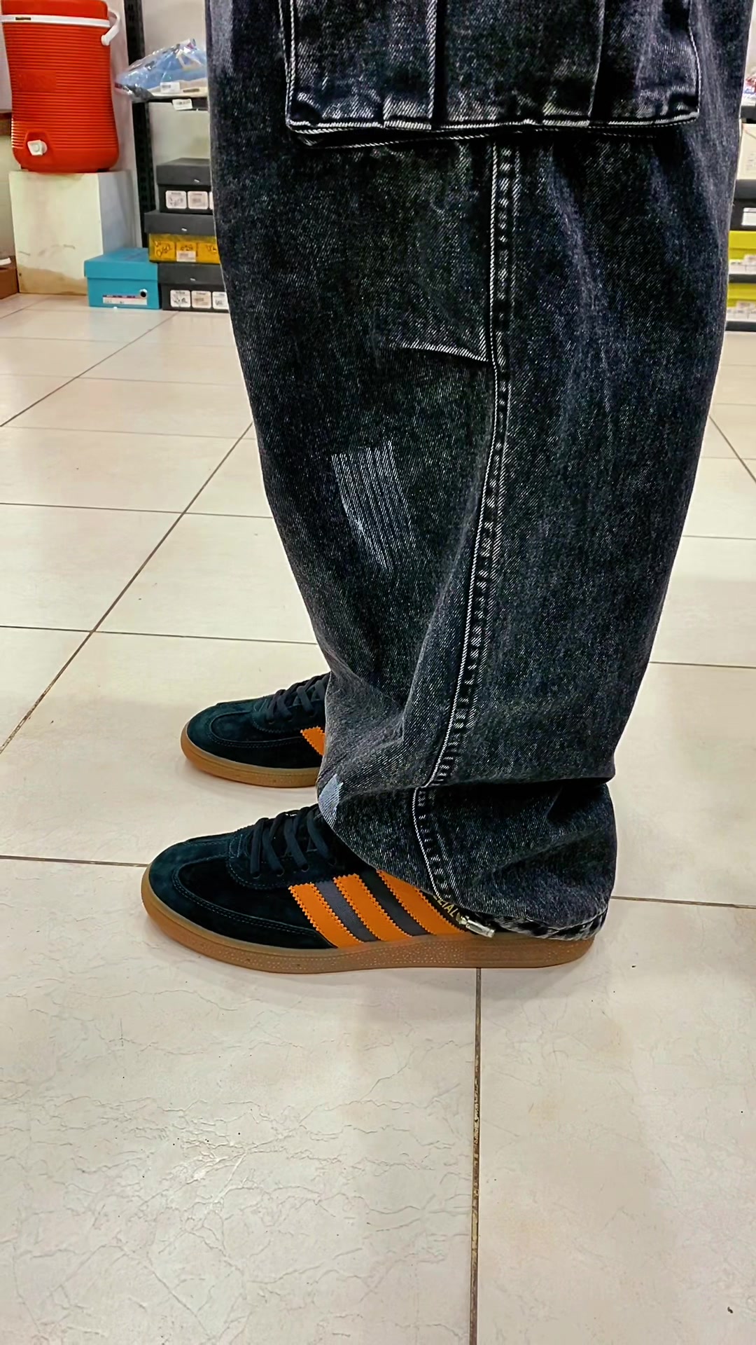 @The Sneaker Toe