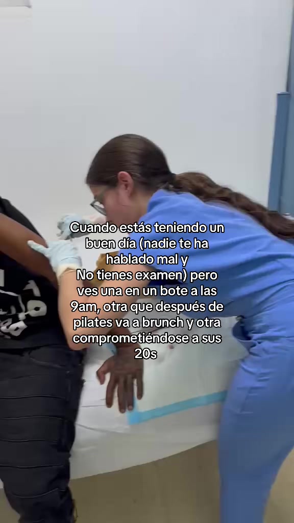 @María Laura a