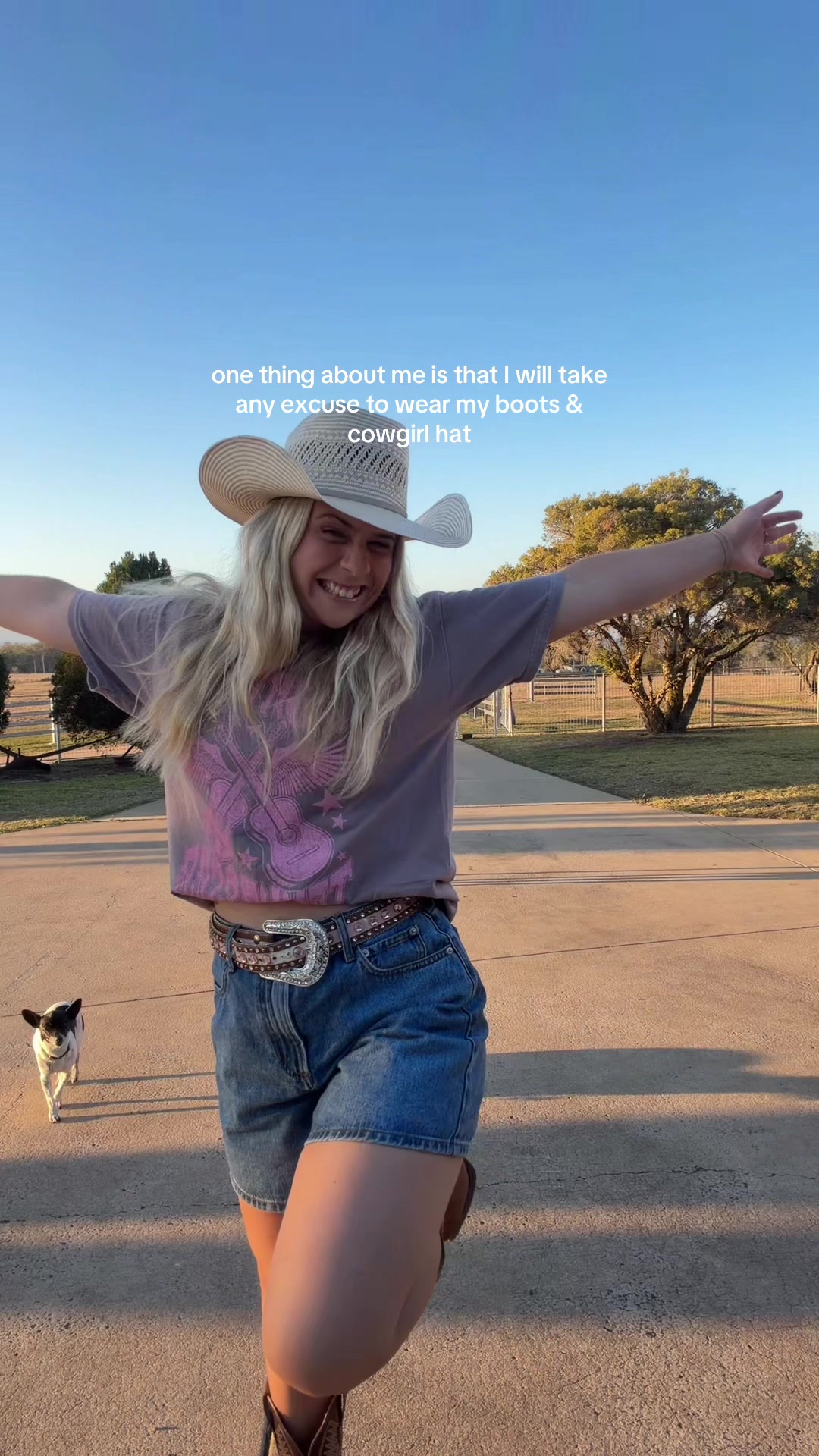 @Tay