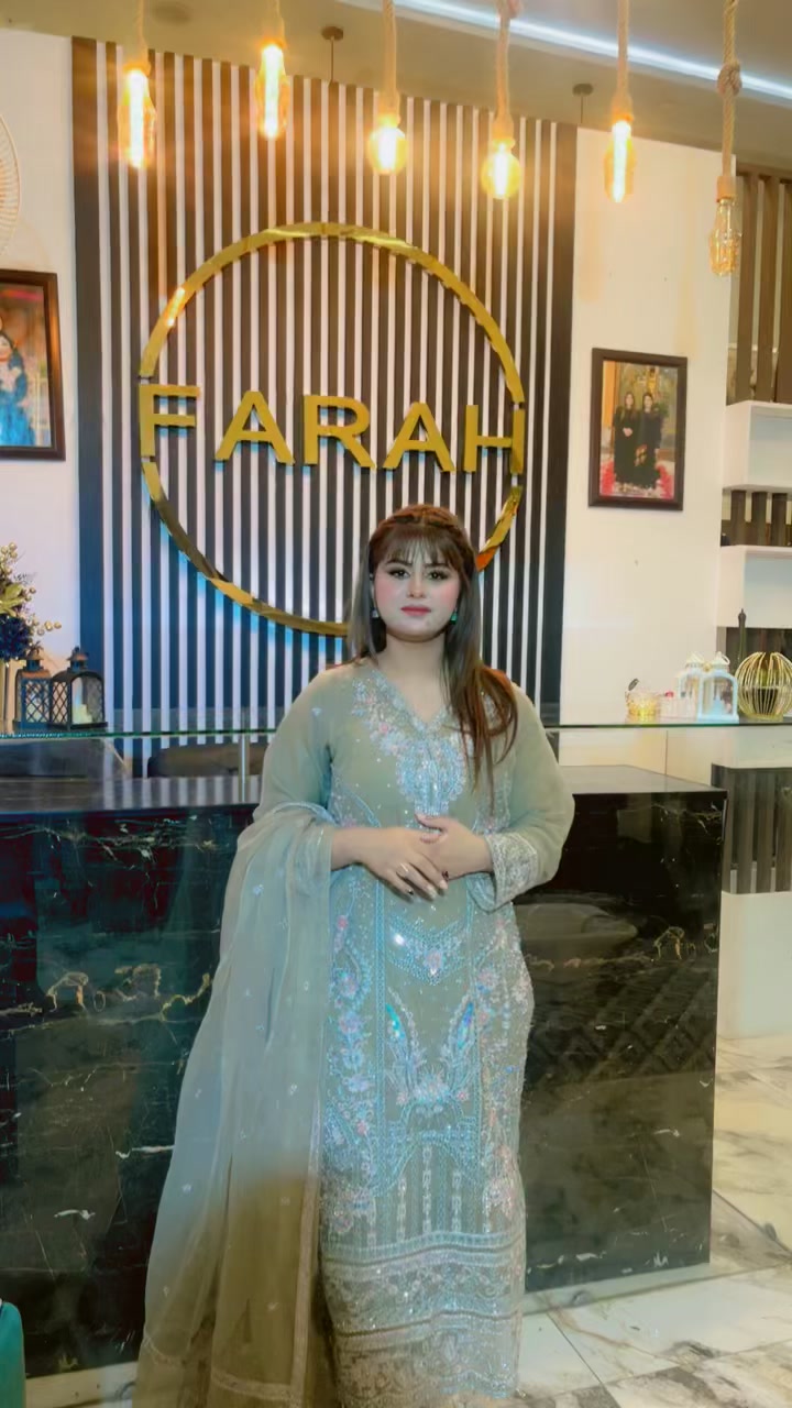 @Farah's Salon Kharian