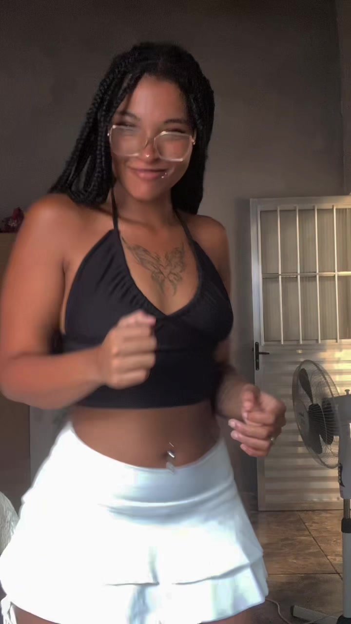 @pretinha