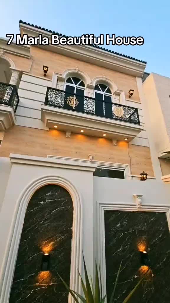@hamza kayani
