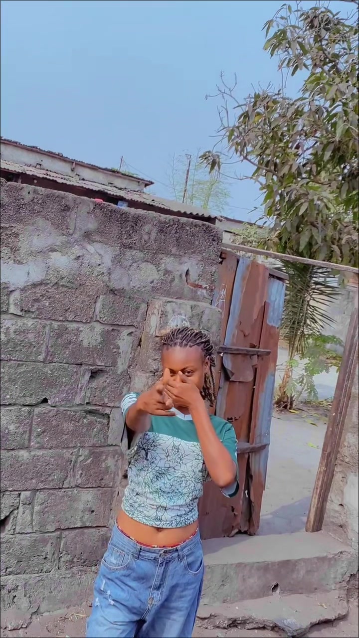@Djenny Lusamba