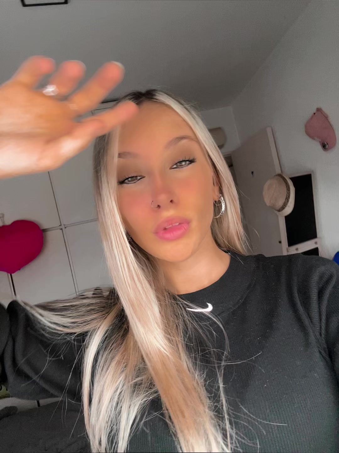 @Milypecorella