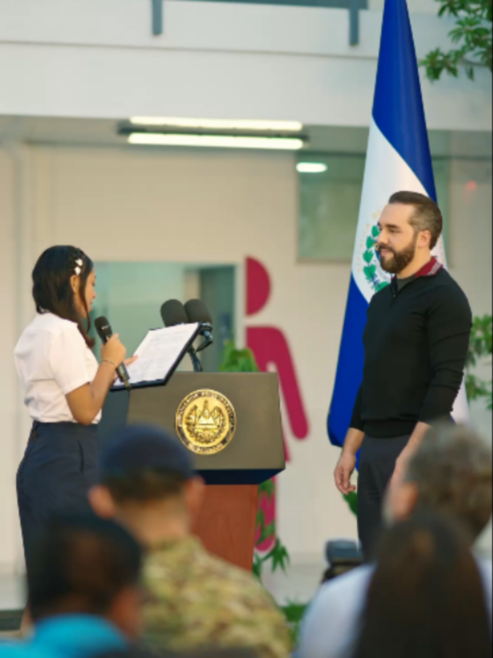 @Nayib Bukele