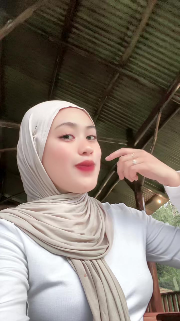 @vrlyvicici