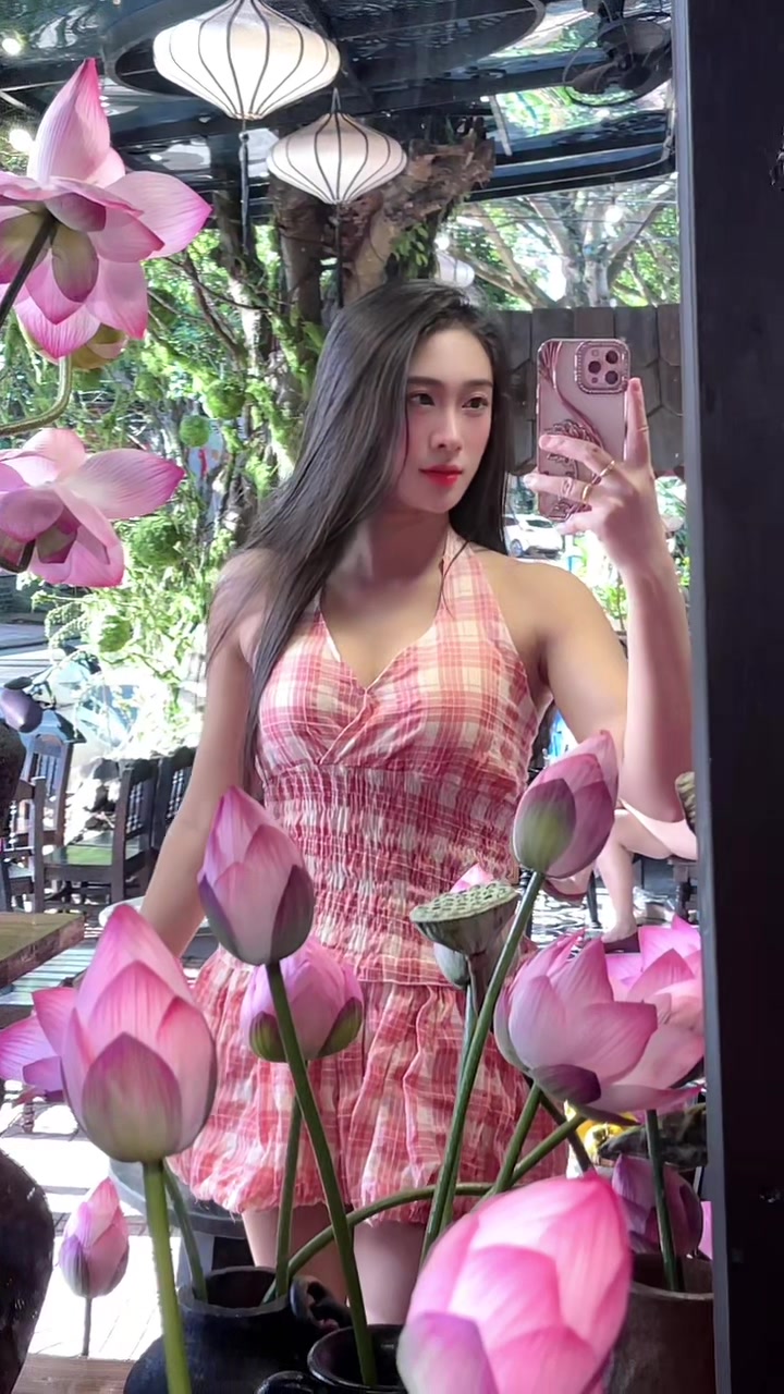 @Phượng th&iacute;ch ngắm m&acirc;y