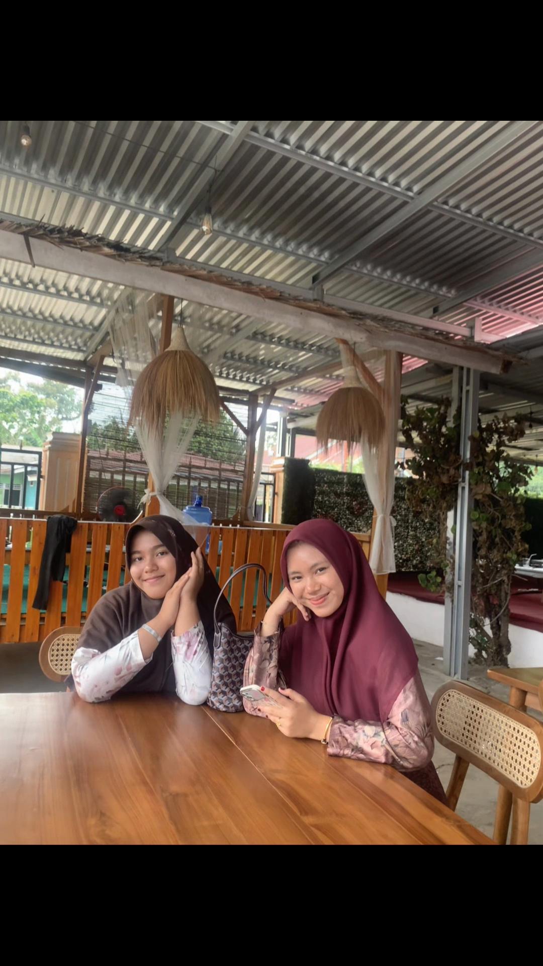 @Amelia amel05