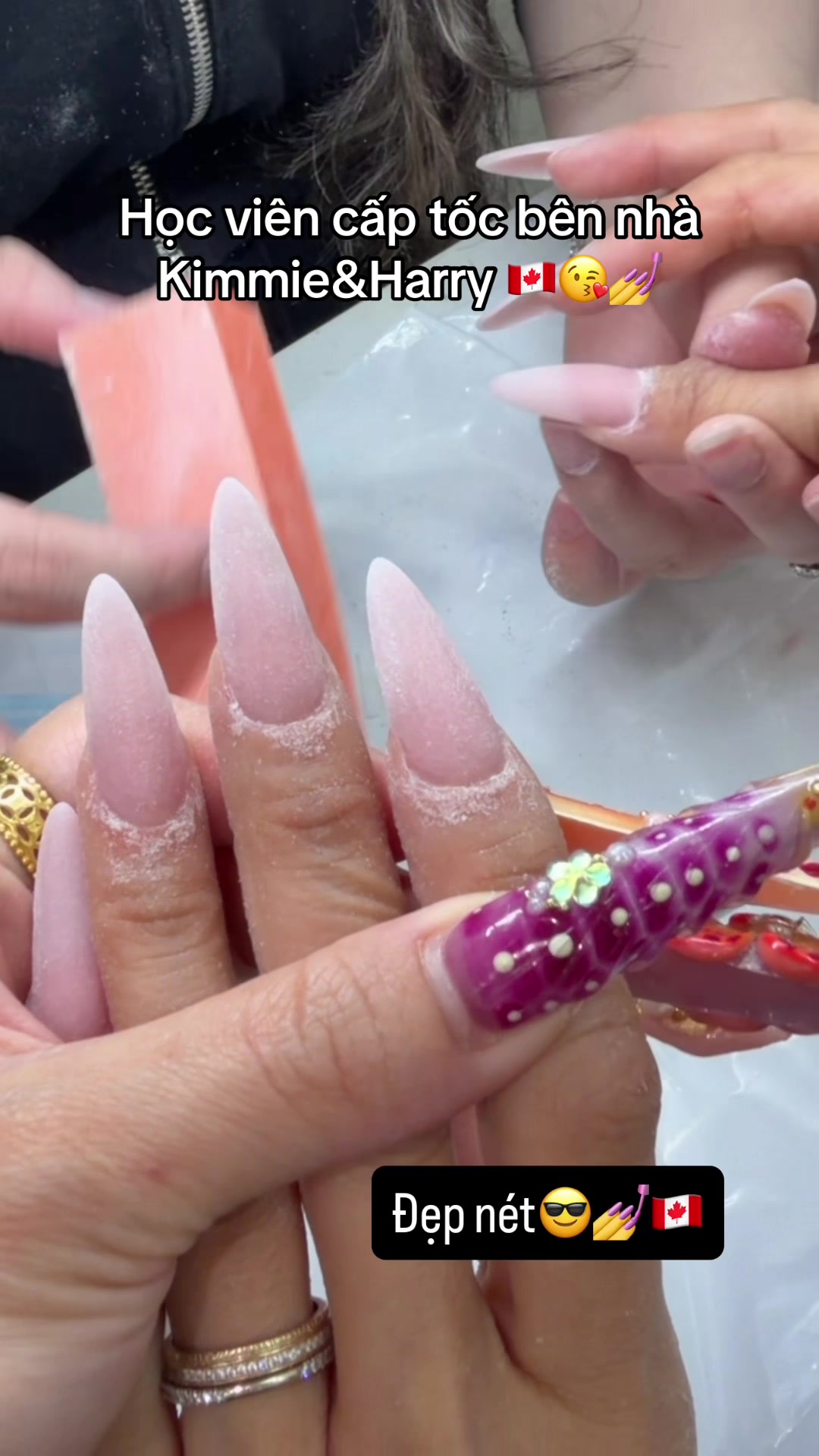 @KimmieNails🇻🇳♥️🇨🇦Tấu Hài😜