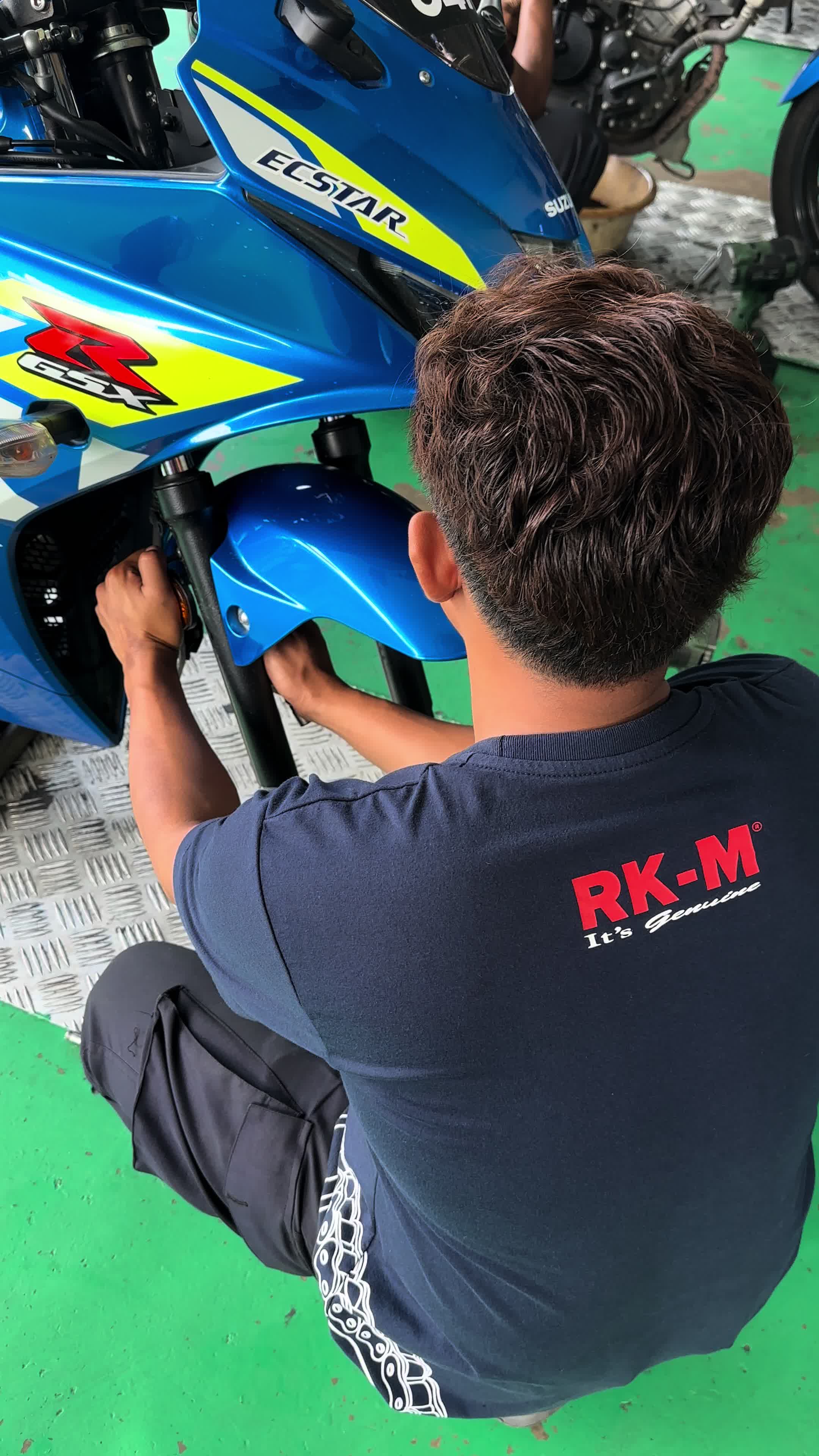 @TR MOTORSPORT
