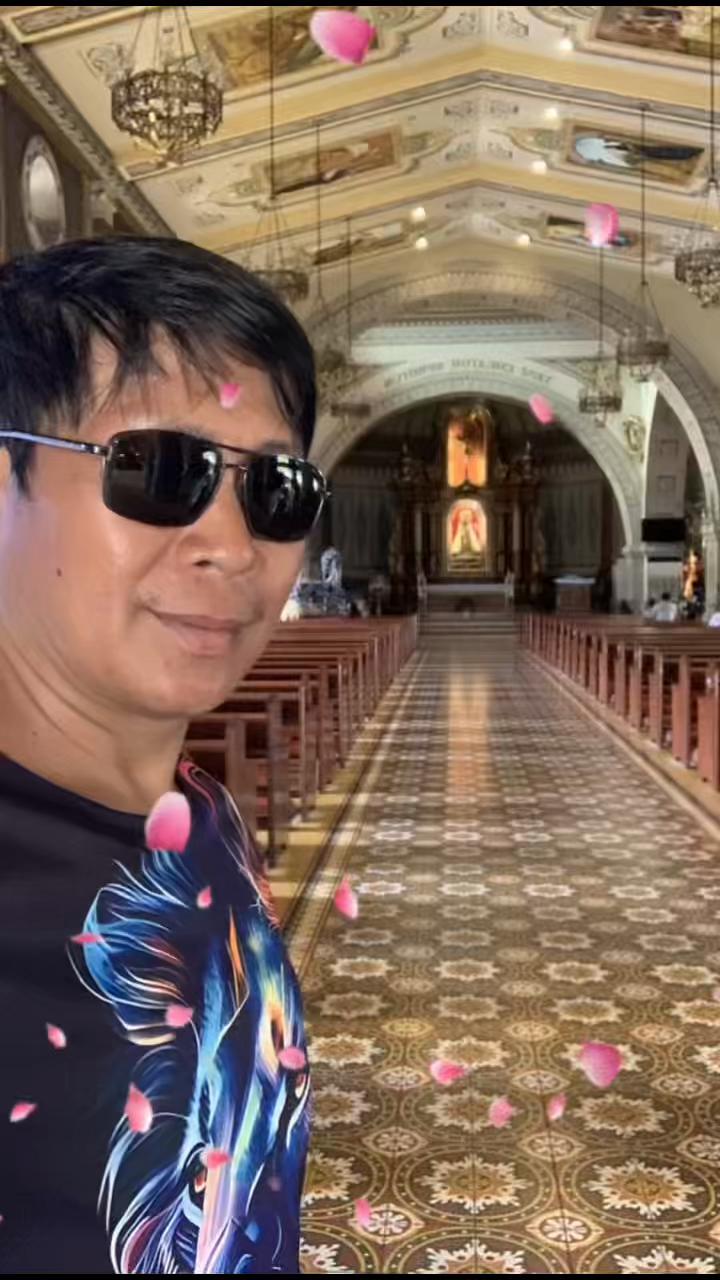 @Jesus Bon472