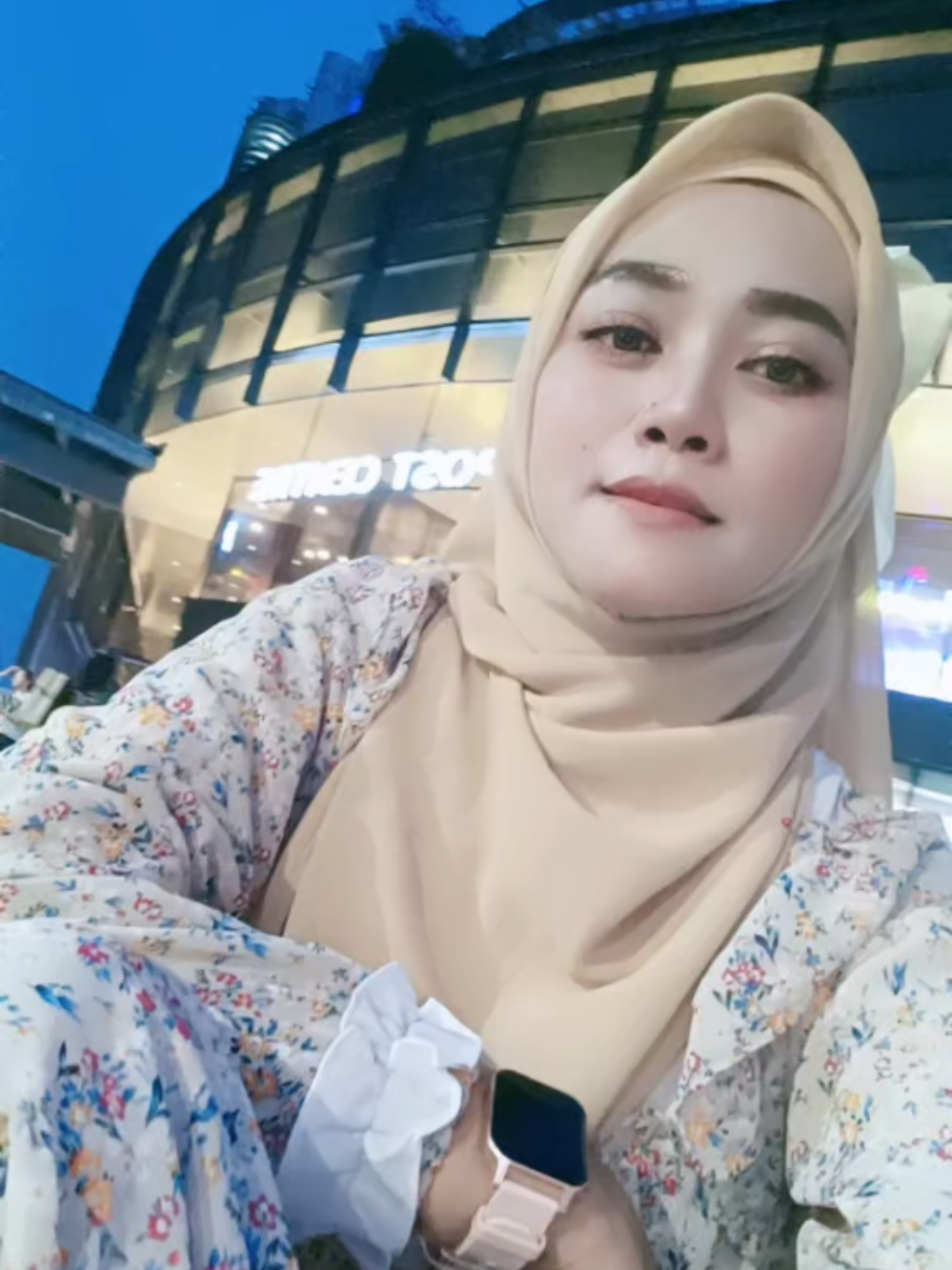 @Q̳U̳E̳E̳N̳🎀_ⓁⒶⓂⓅⓊⓃⒼ🍂✿્͜͡🦋.⋆