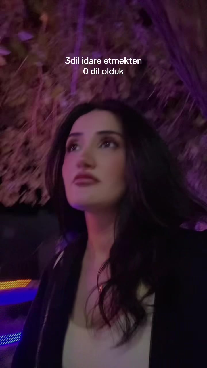 @Hazal Acar