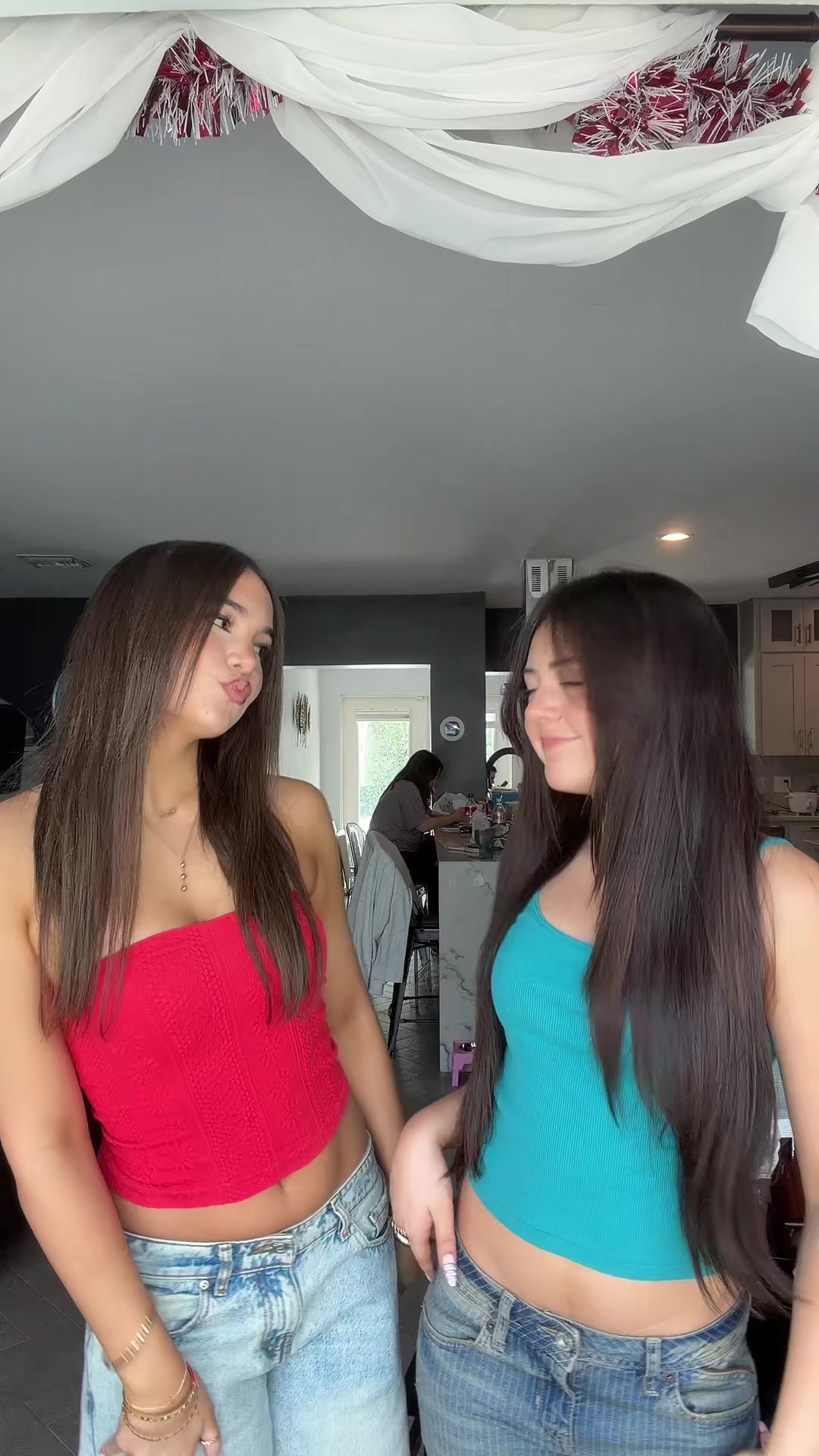 @Faye