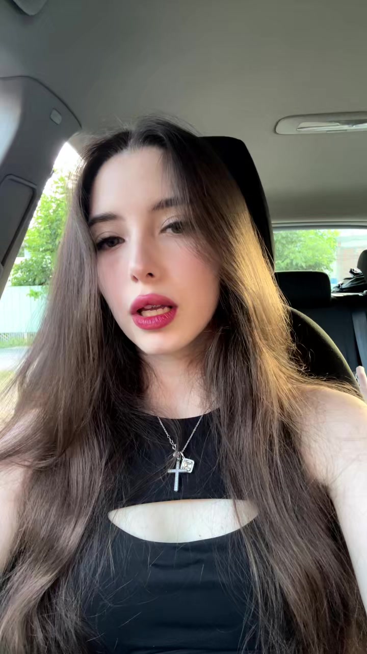 @xrosova