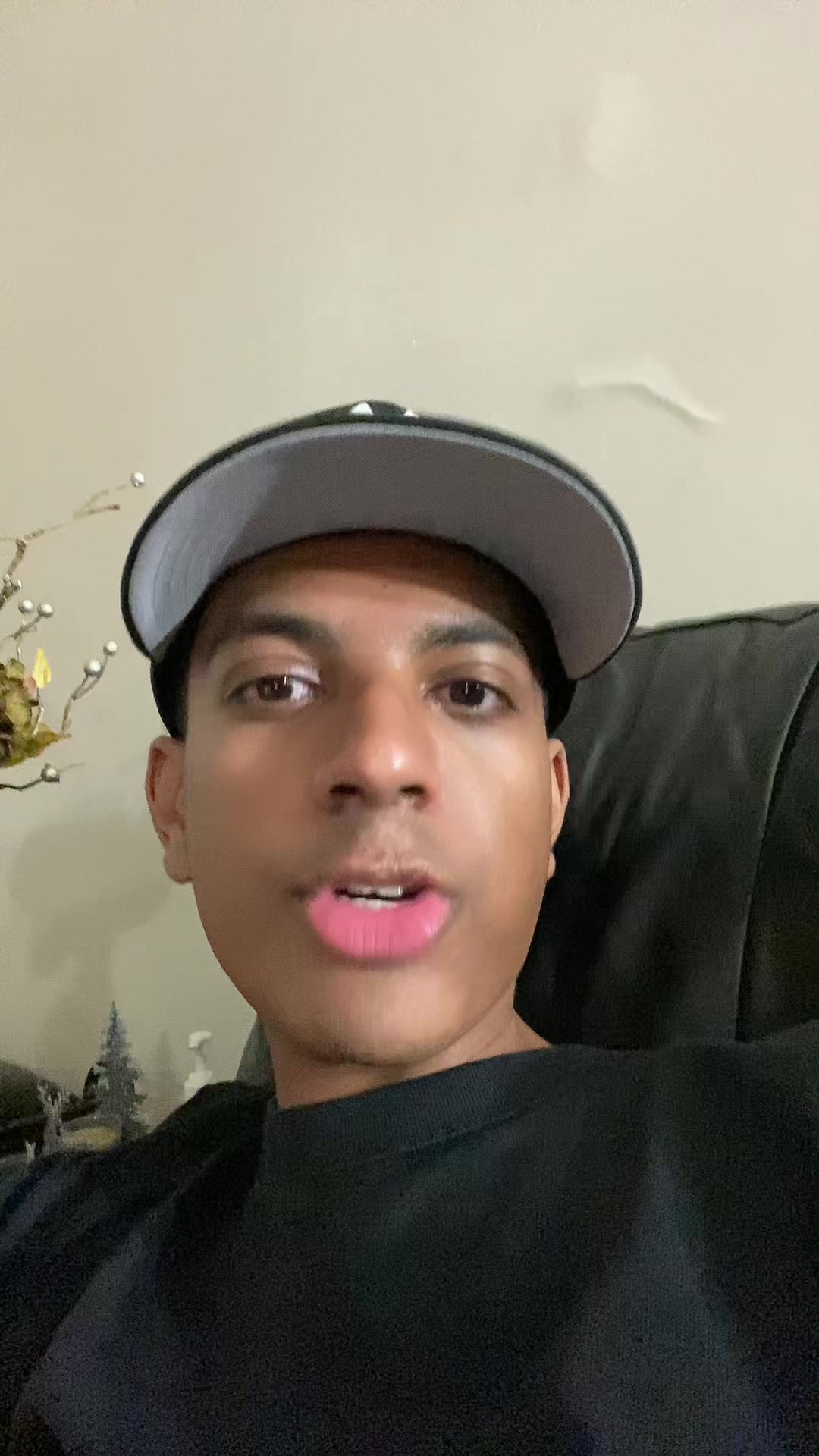 @nonathango