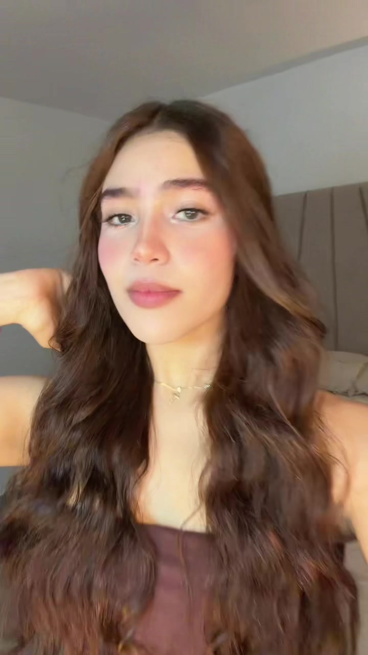 @Zaira