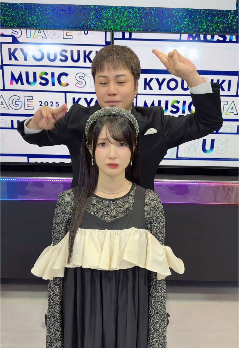 @かす