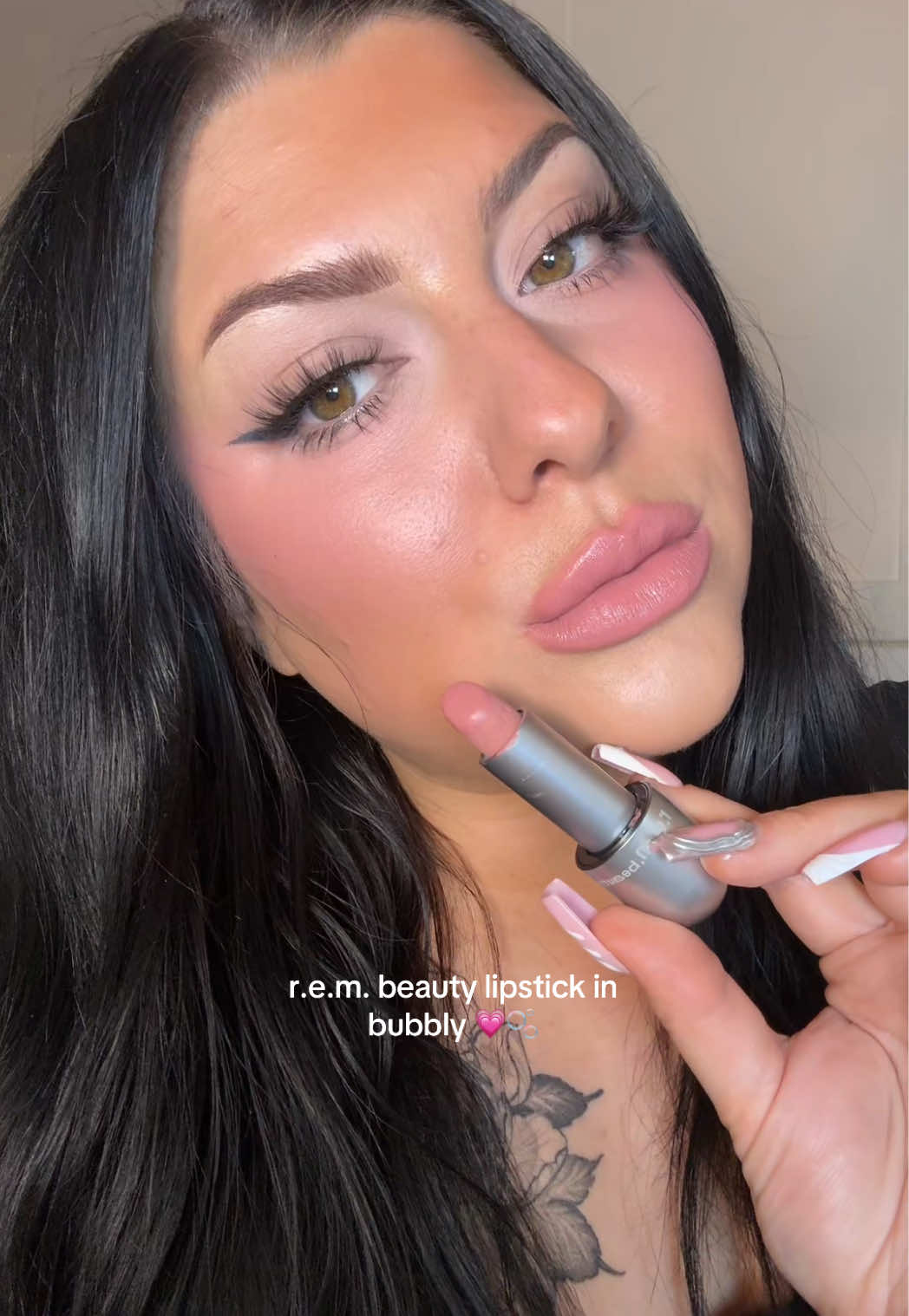 @𝖌𝖑𝖆𝖒𝖇𝖇𝖎