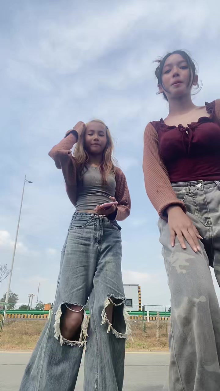 @Van Van
