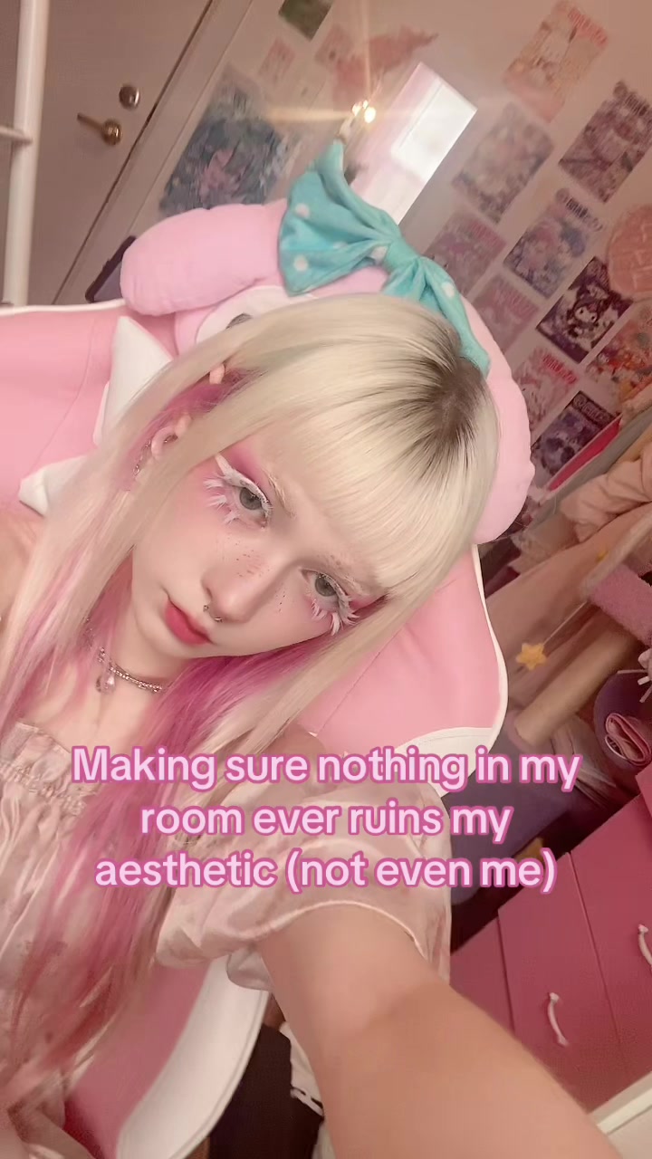 @Belle