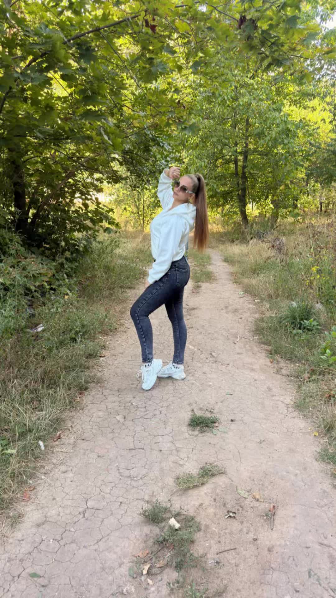 @ella.anisimova.95